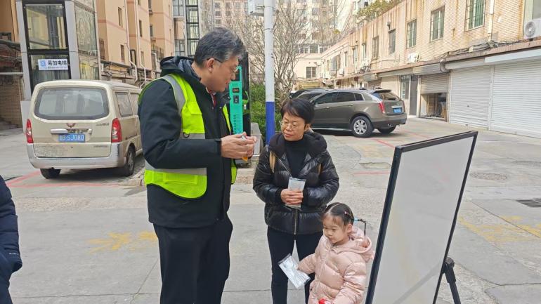 57e3845238f7418a236c9d2684610789